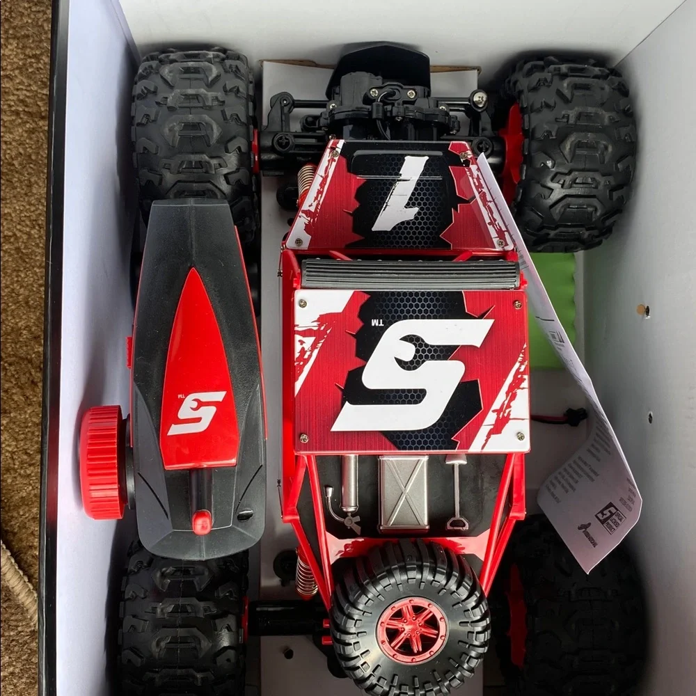 Snap-on Amphibious Remote Control Vehicle - Picture 6 of 14